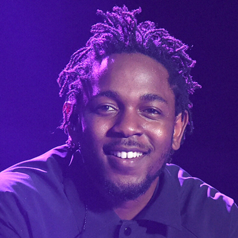 Kendrick Lamar playing FIFA with kids in Ghana 🎮 ⚽️