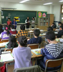 Half a Million for AI Teachers? San Diego School Embraces ChatGPT Humanoid Robots!